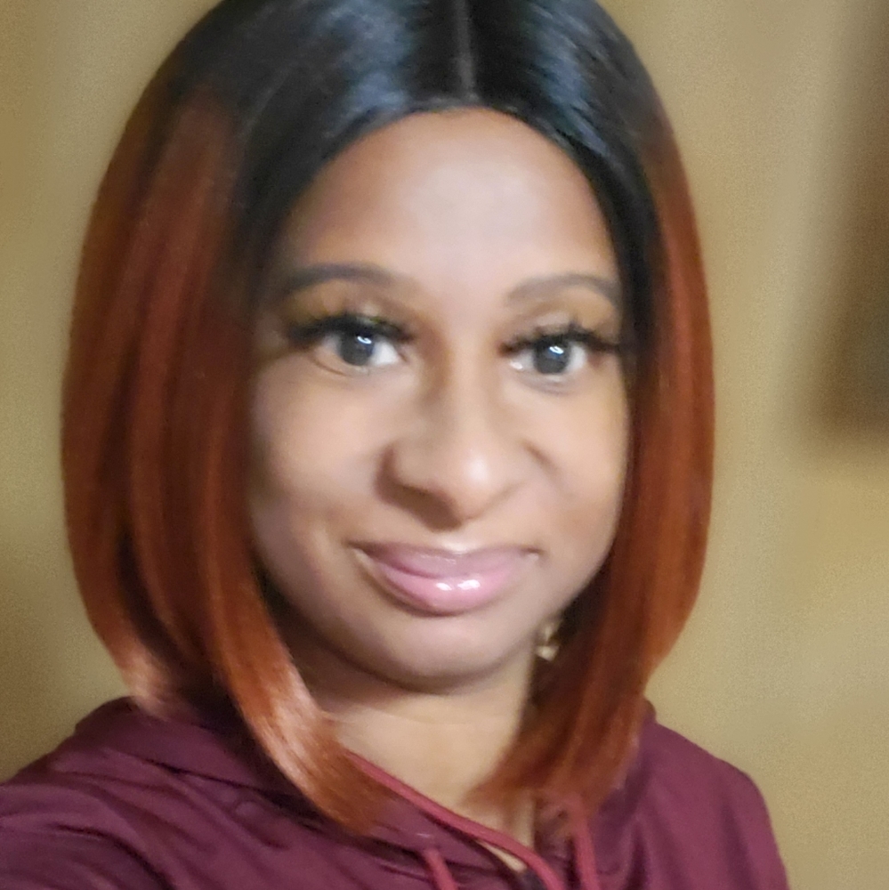 Meet your Posher, Tenisha